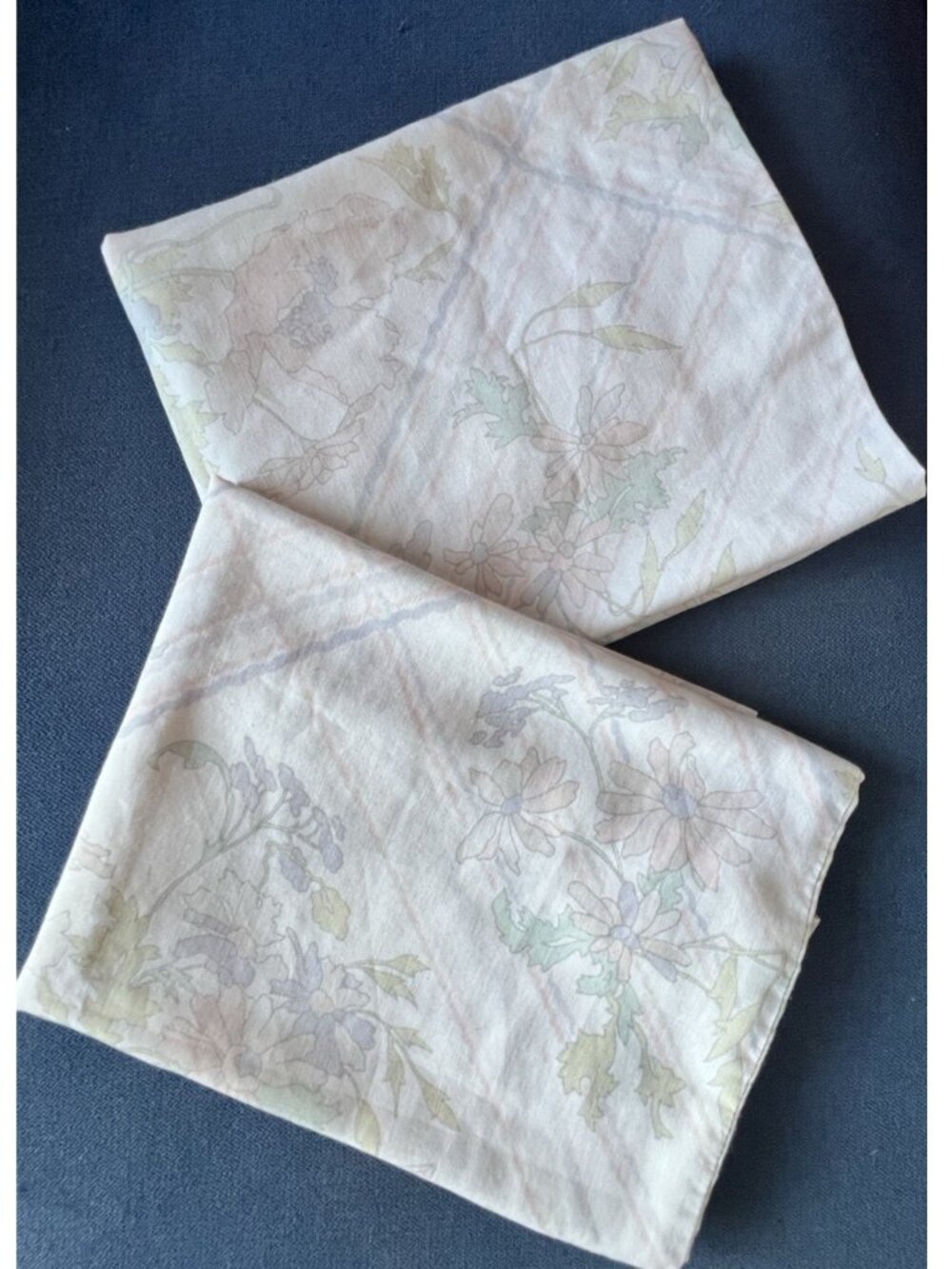 Pair NO IRON Pillowcases Performance by Springs Percale Standard Vintage Pastel